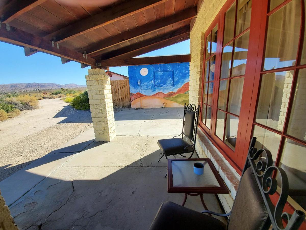 تونتي ناين بالمز 29 Palms Inn المظهر الخارجي الصورة